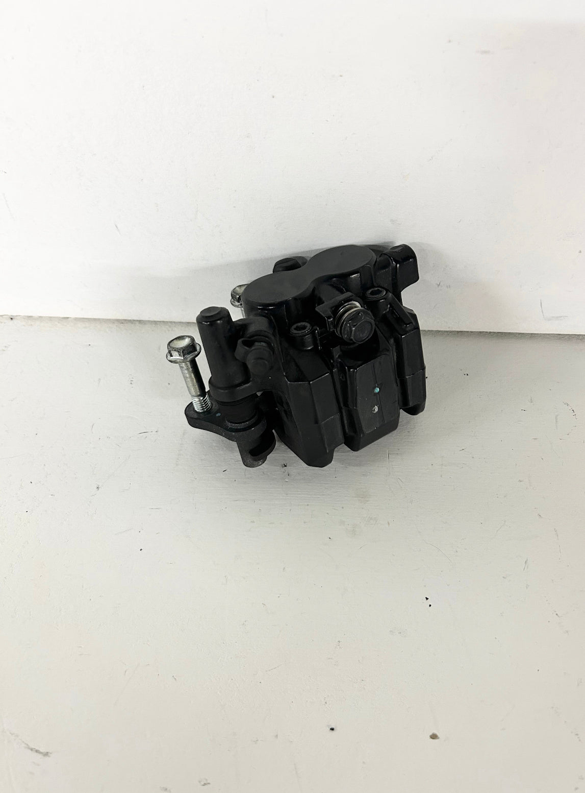 2013 2014 2015 2016 2017 Kawasaki Ninja 300 front brake caliper (GM ID# 001516 )