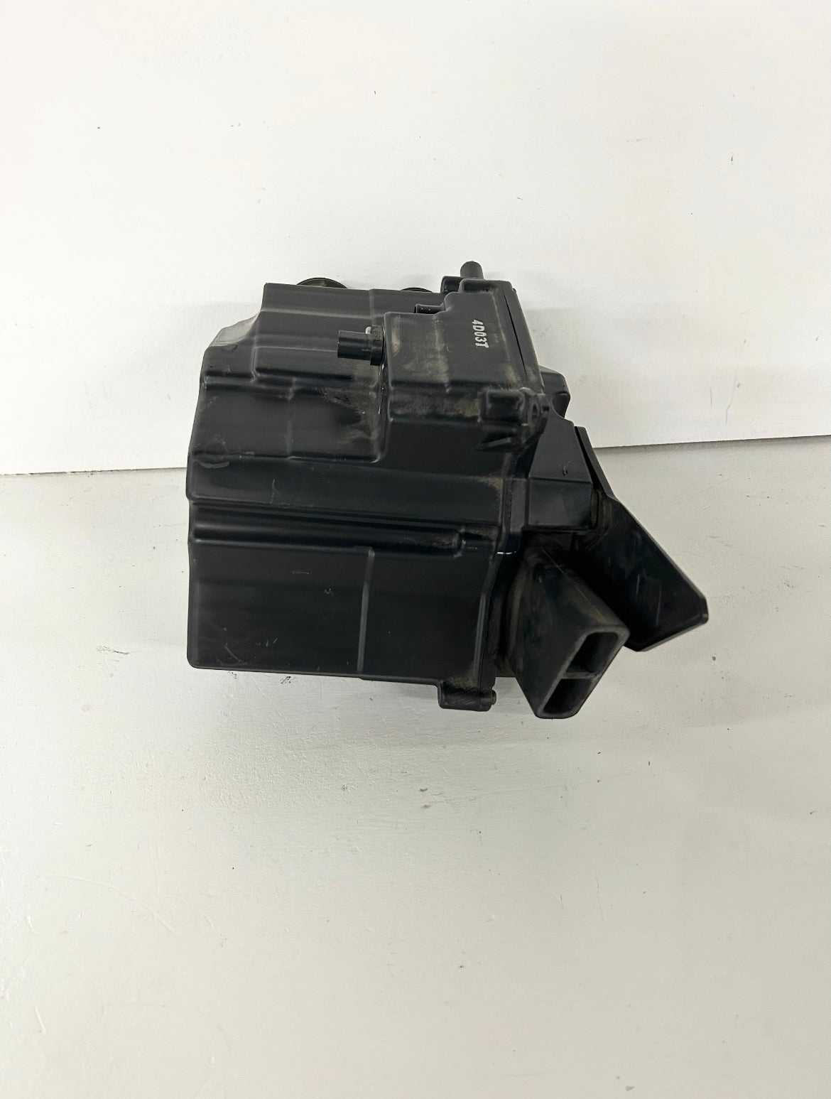 2013 2014 2015 2016 2017 Kawasaki Ninja 300 air box (GM ID# 001382 )