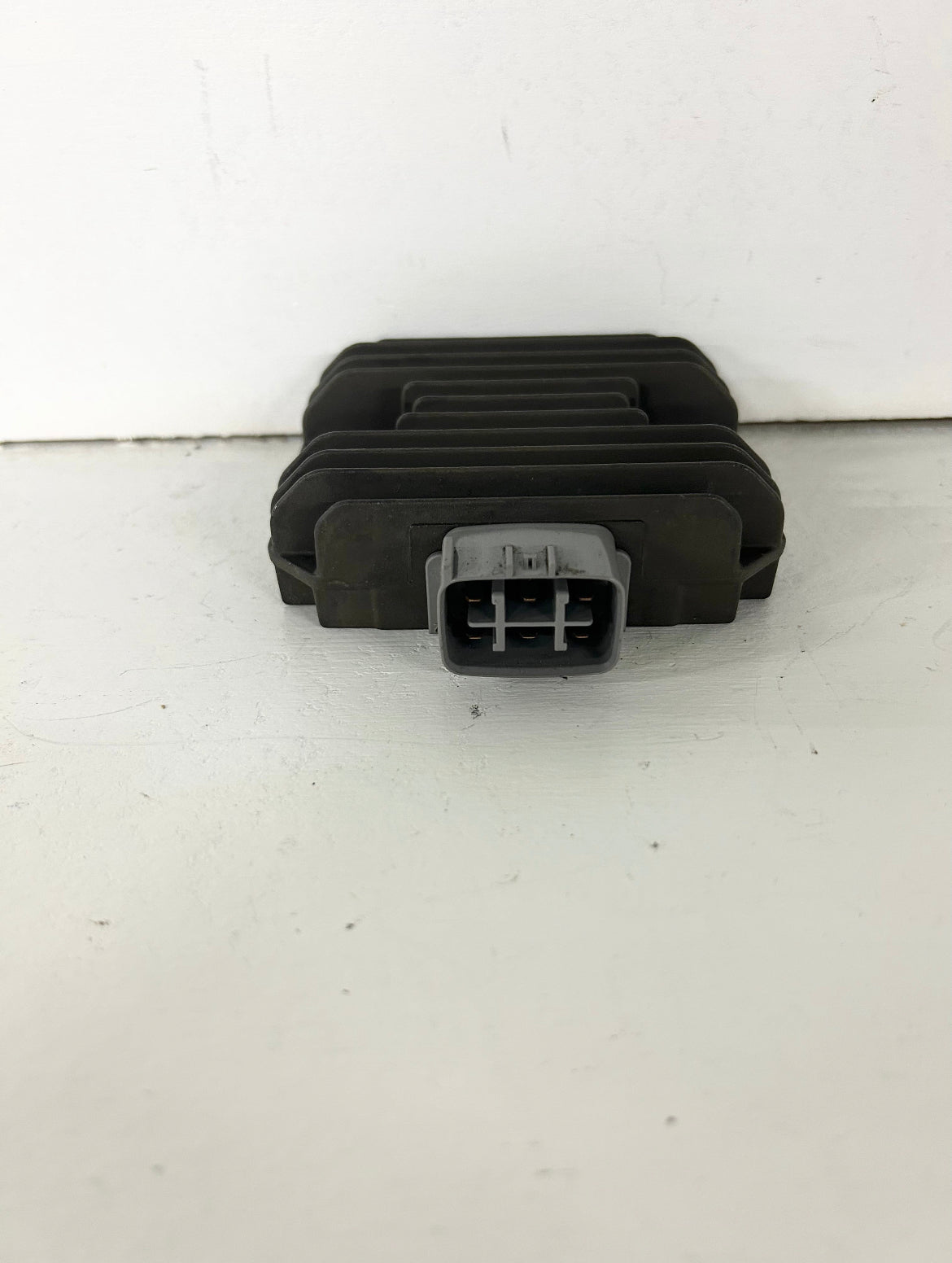 2013 2014 2015 2016 2017 Kawasaki Ninja 300 rectifier voltage regulator (GM ID# 001346 )