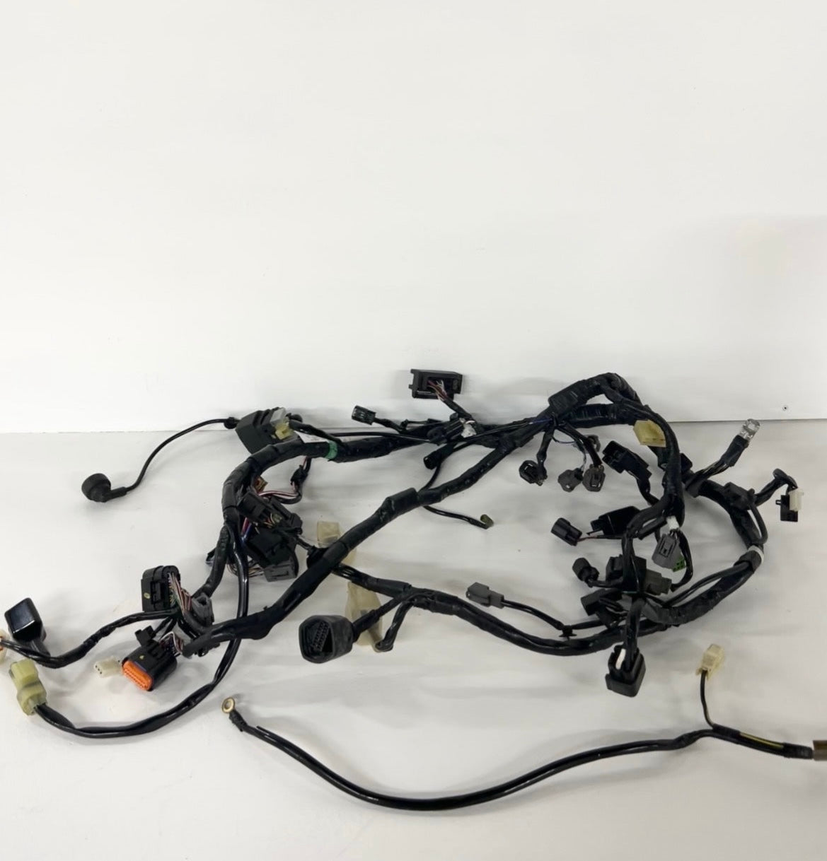 2013 2014 2015 2016 2017 Kawasaki ninja 300 ABS wiring harness 26031-1540 ( 001082 )