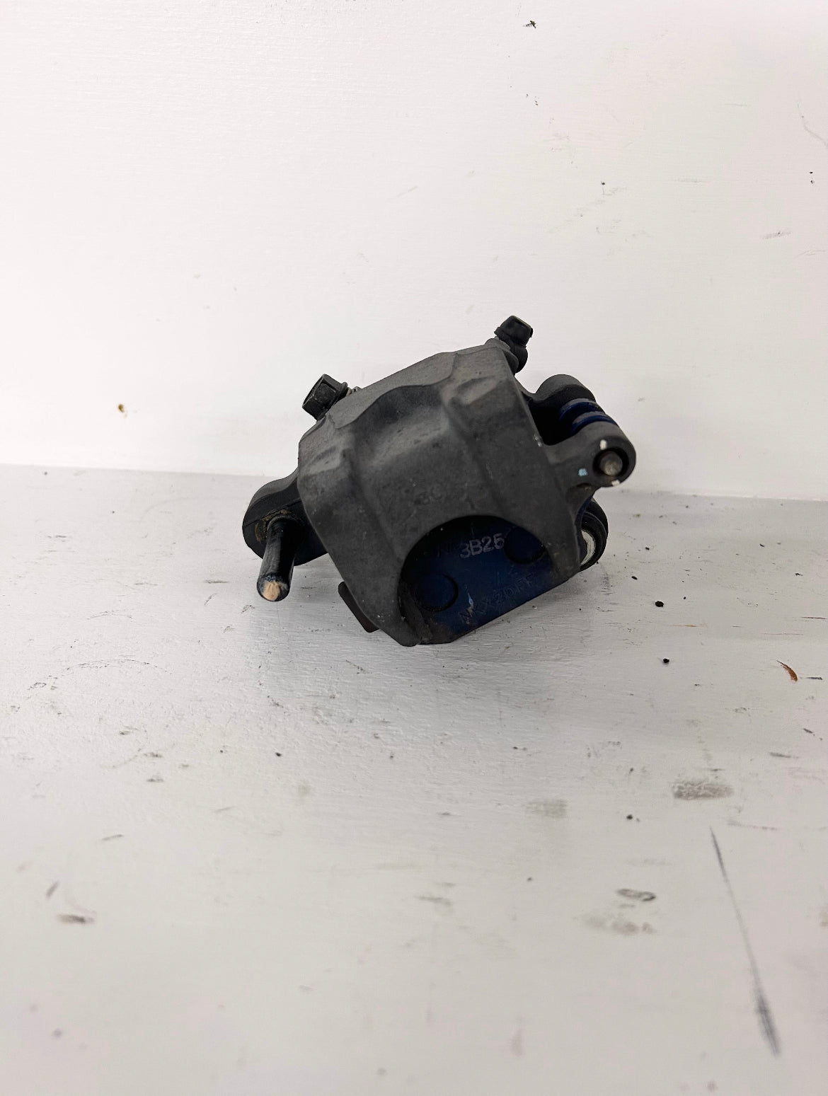 2013 2014 2015 Honda CBR500R rear brake caliper (GM ID# 001610 )