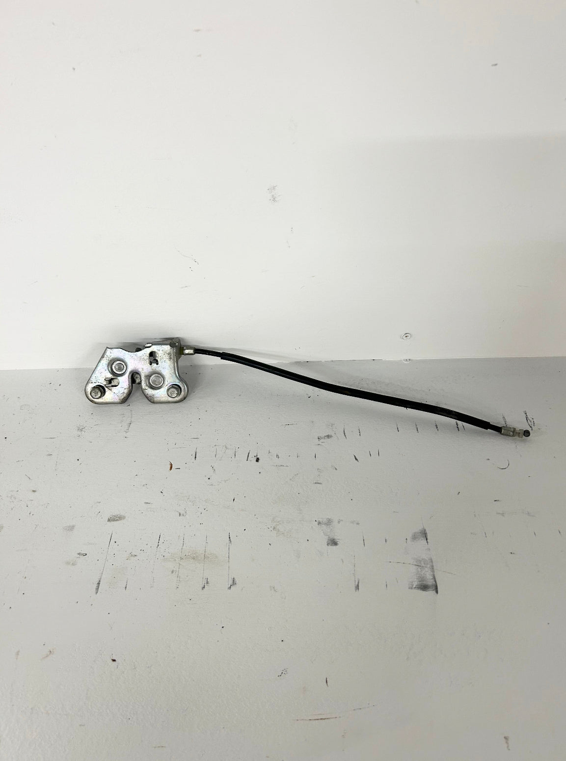 2013 2014 2015 Honda CBR500R seat lock mechanism (GM ID# 001589 )