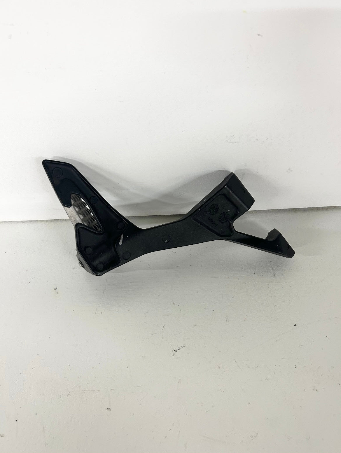2018 2019 2020 2021 2022 Kawasaki ninja 400 z400 left rear back passenger peg (GM ID# 001232 )