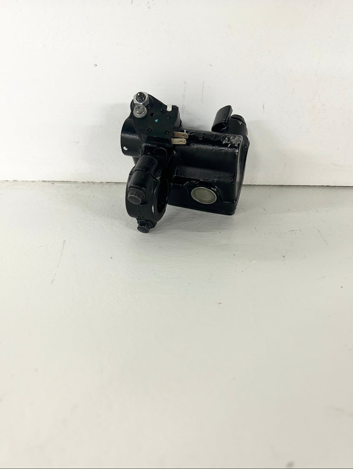 2013 2014 2015 2016 2017 Kawasaki Ninja 300 front brake master cylinder (GM ID# 001497 )