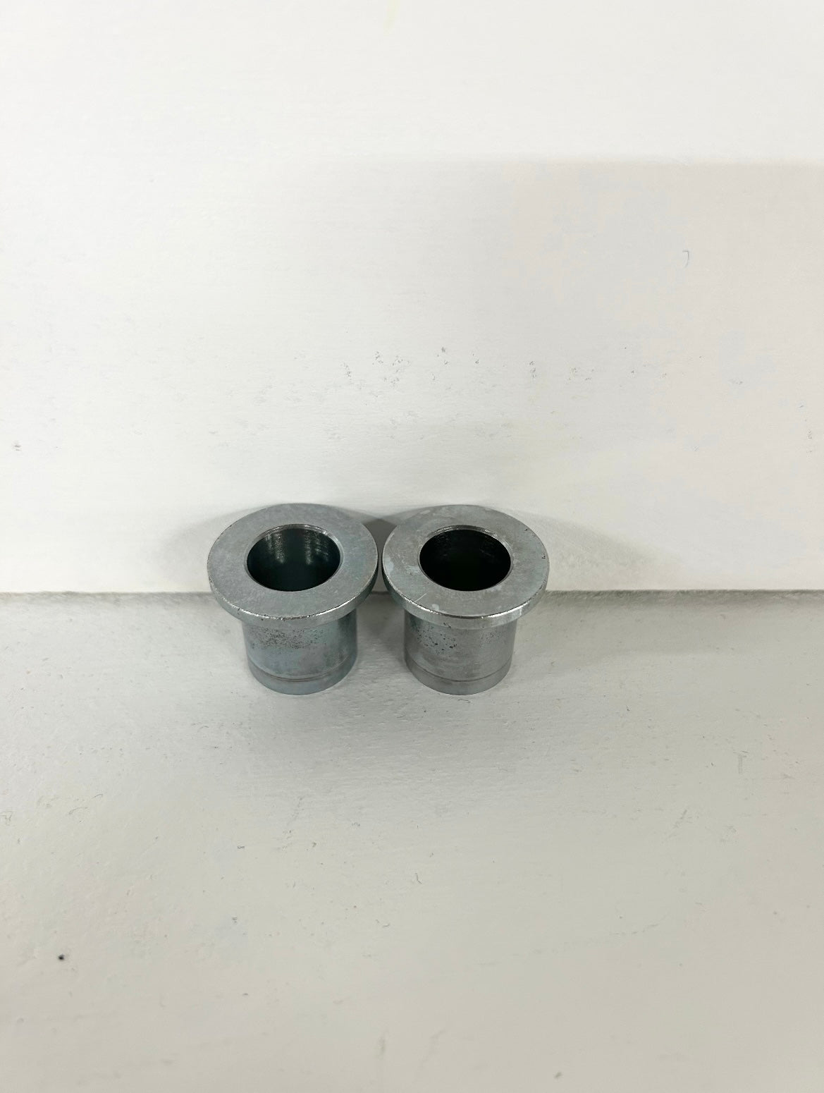 2013 2014 2015 2016 2017 Kawasaki ninja 300 front spacers 92143-1187 ( 001028 )