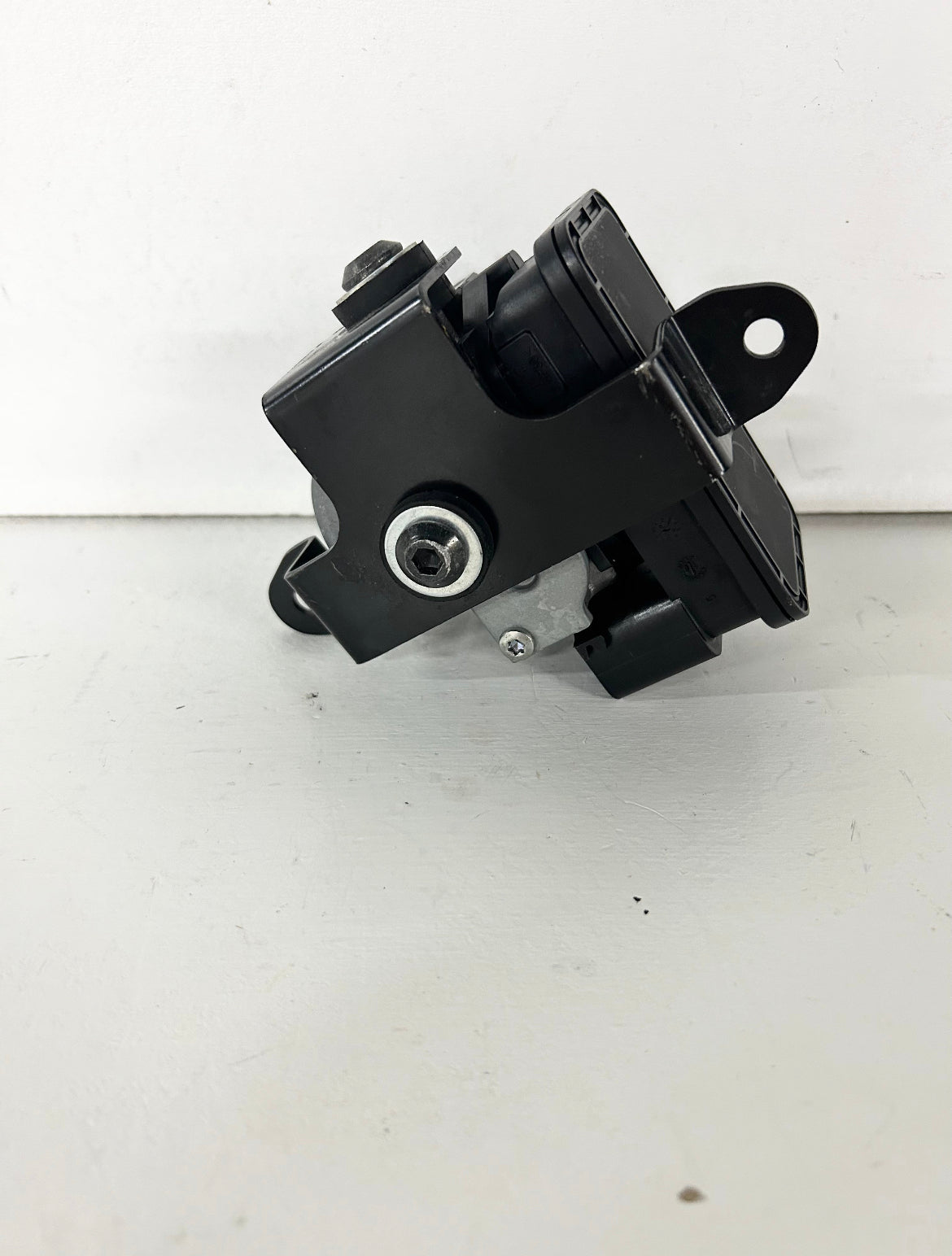 2013 2014 2015 2016 2017 Kawasaki Ninja 300 ABS brake module (GM ID# 001504 )