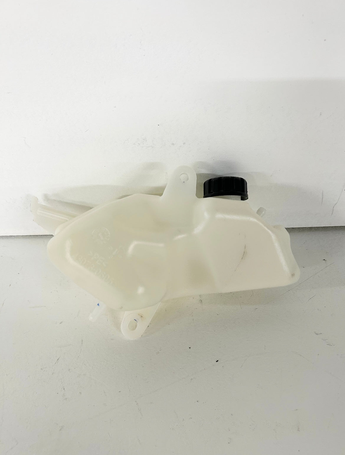 2018 2019 2020 2021 2022 Kawasaki z400 coolant reservoir ( 001196 )