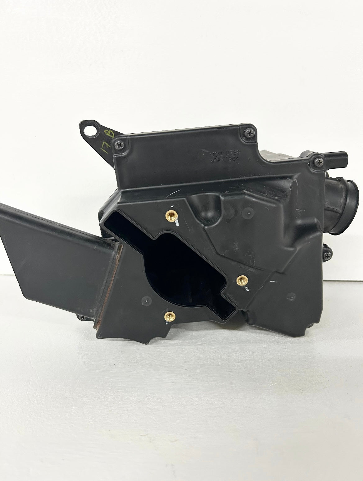 2013 2014 2015 2016 2017 Kawasaki ninja 300 air box 11038-0035 ( 001053 )
