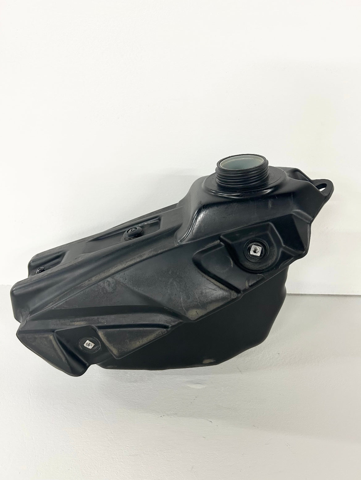 2009 2010 2011 2012 Kawasaki Kx250f gas tank 51001-0305 ( 001020 )