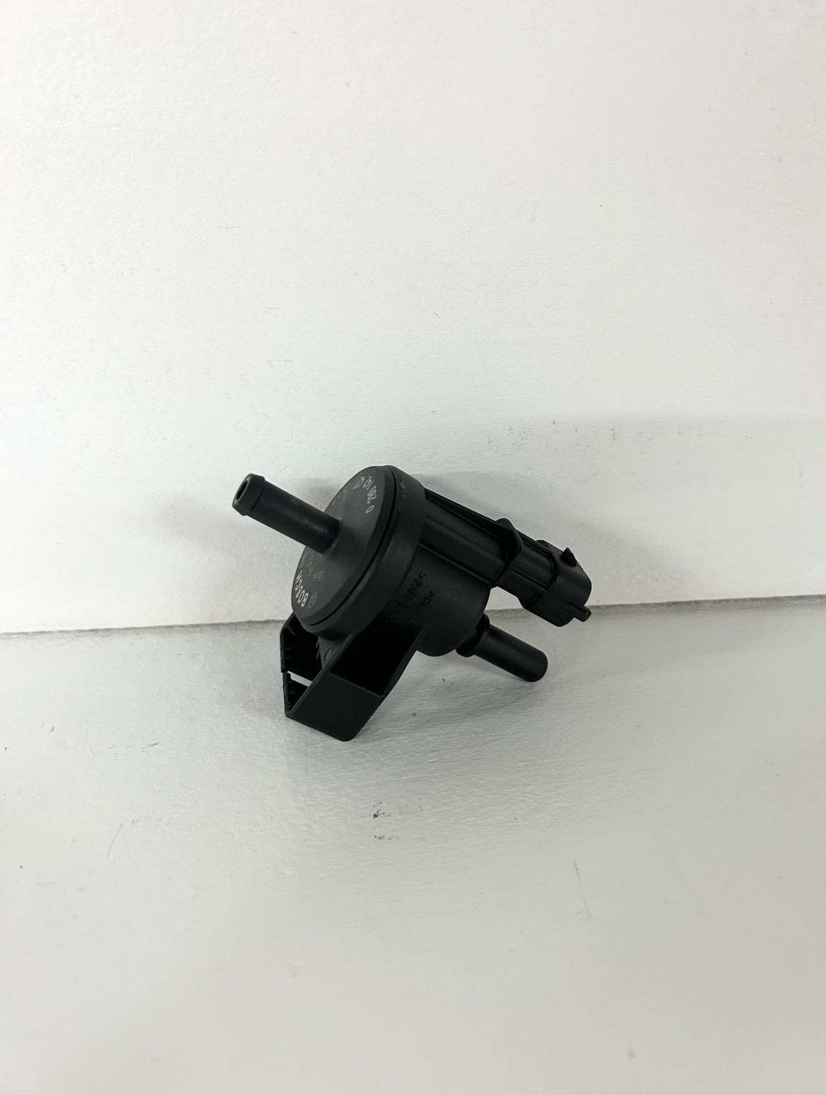 2017 2018 2019 2020 2021 2022 KTM Duke 390 fuel vent valve 90607030000 ( 001096 )