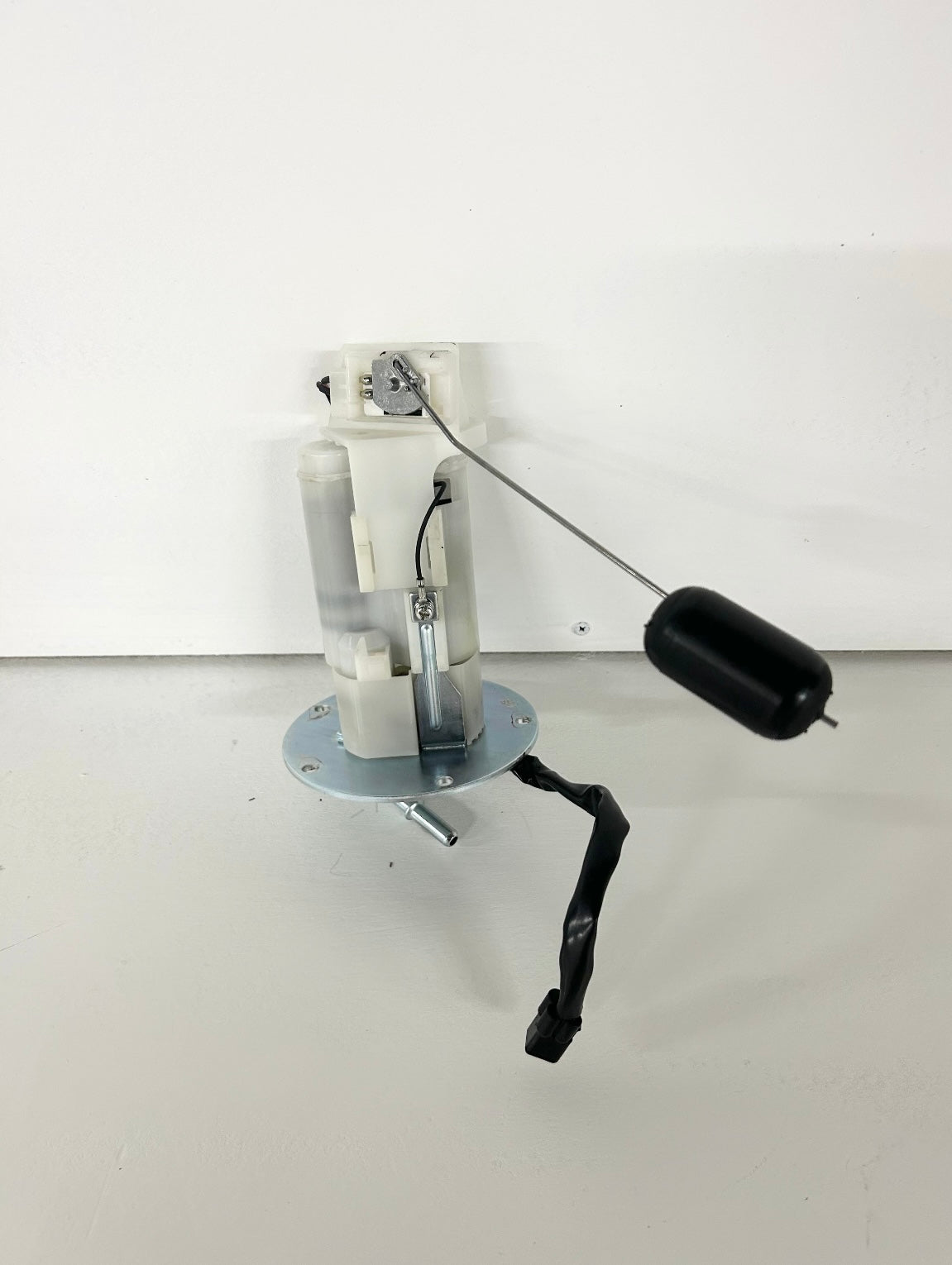 2018 2019 2020 2021 Kawasaki Ninja 400 z400 fuel pump ( 001179 )