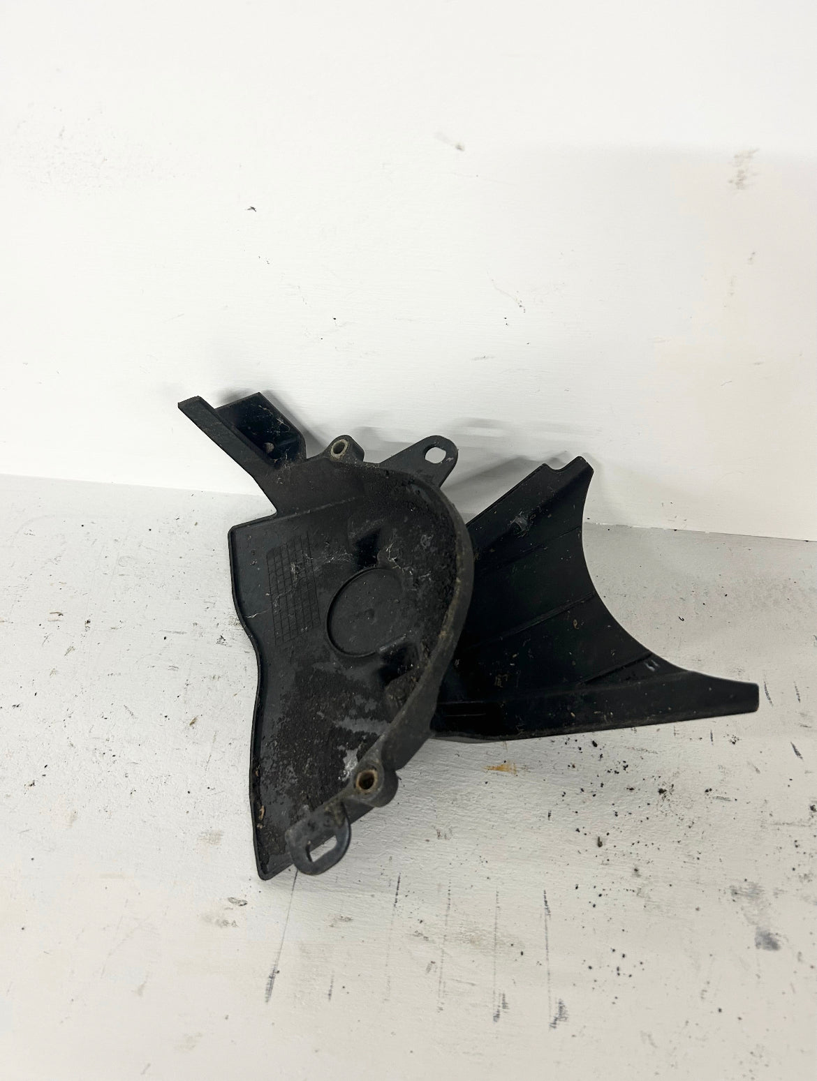 2013 2014 2015 Honda CBR500R front sprocket guard (GM ID# 001606 )