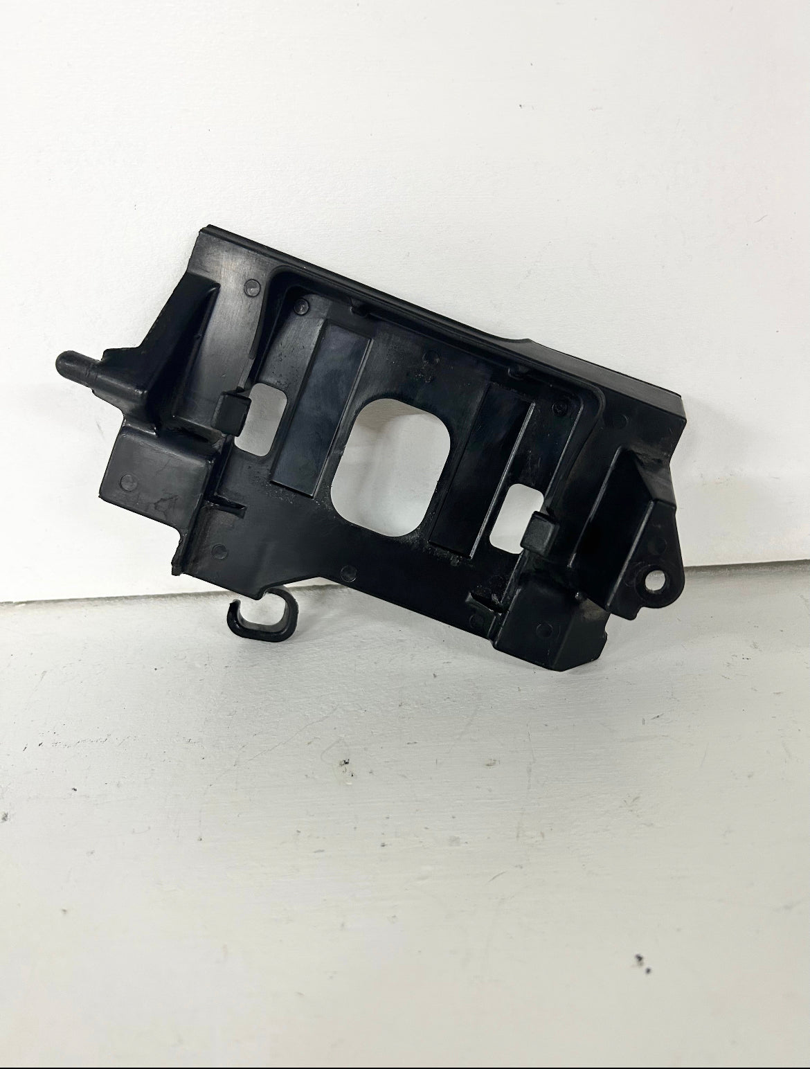 2013 2014 2015 2016 2017 Kawasaki Ninja 300 ECU bracket holder (GM ID# 001364 )