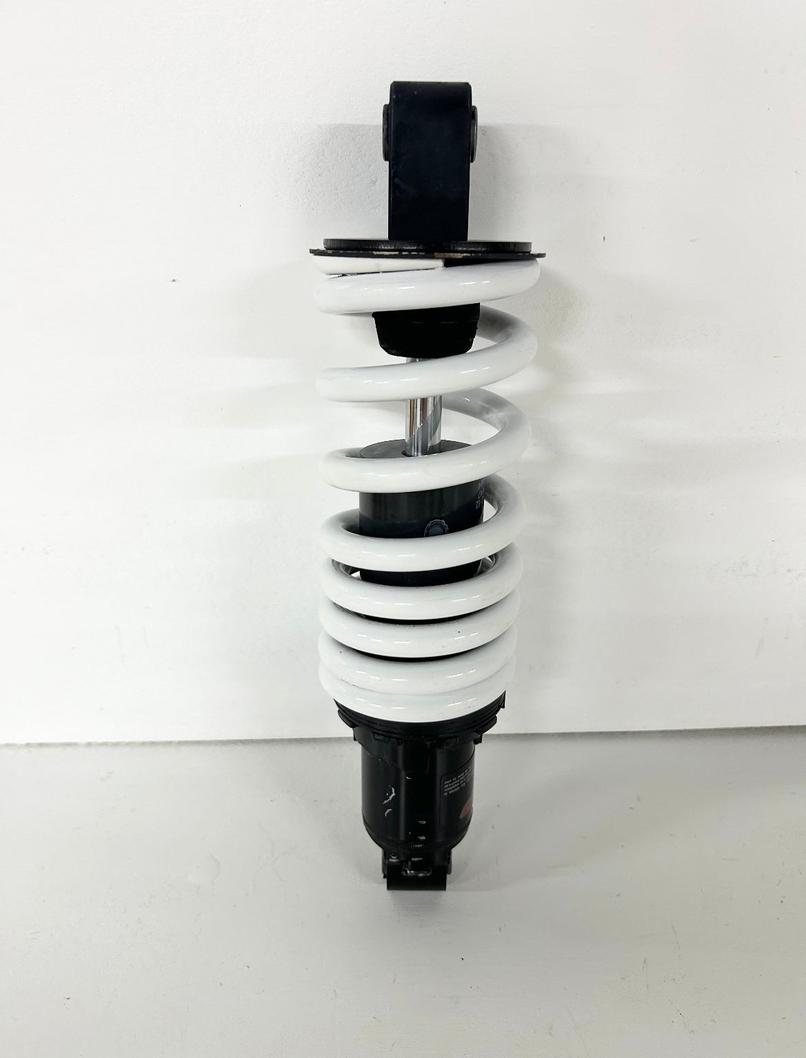 2017 2018 2019 2020 2021 2022 KTM Duke 390 rear shock suspension ( 001150 )