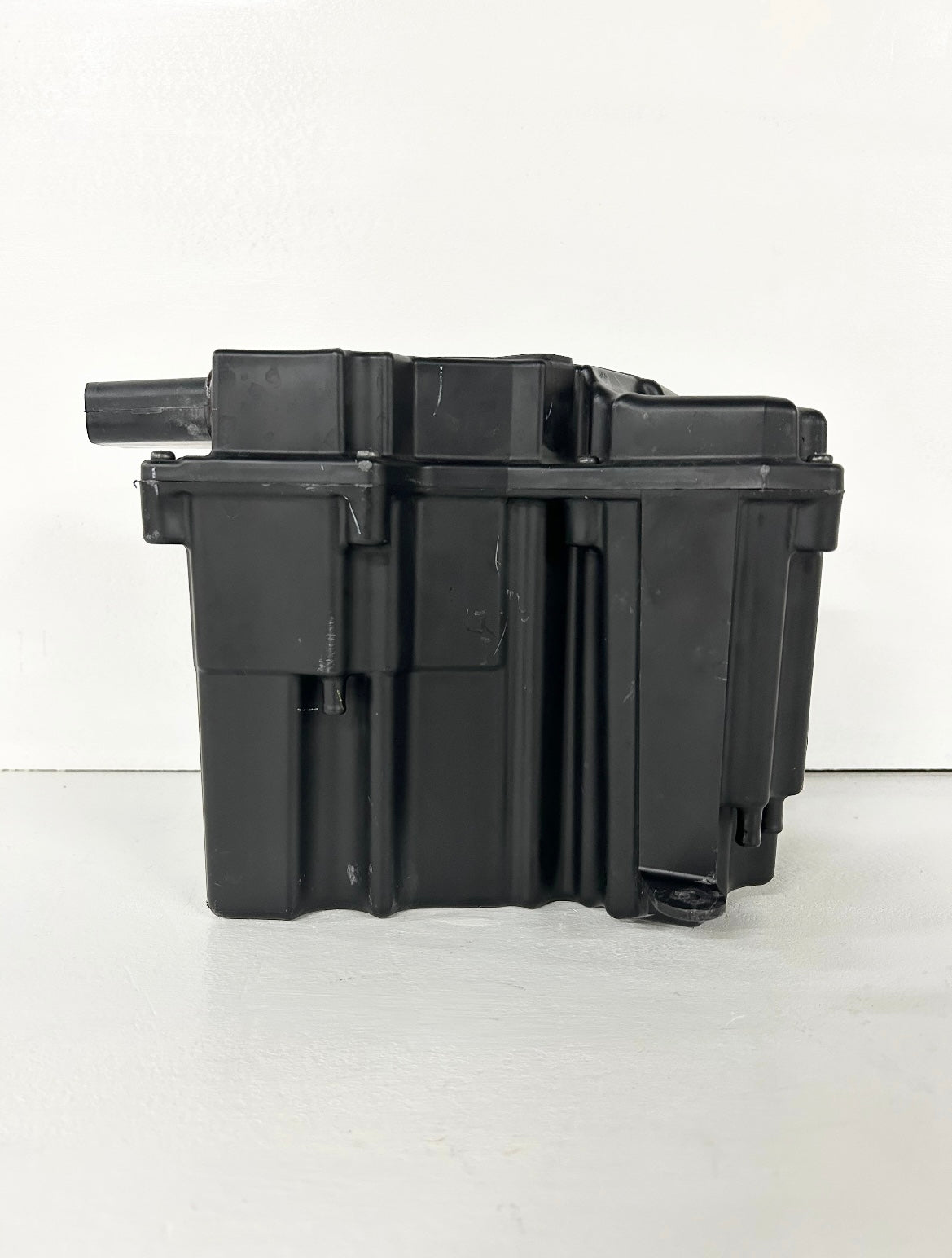 2013 2014 2015 2016 2017 Kawasaki ninja 300 air box 11038-0035 ( 001053 )