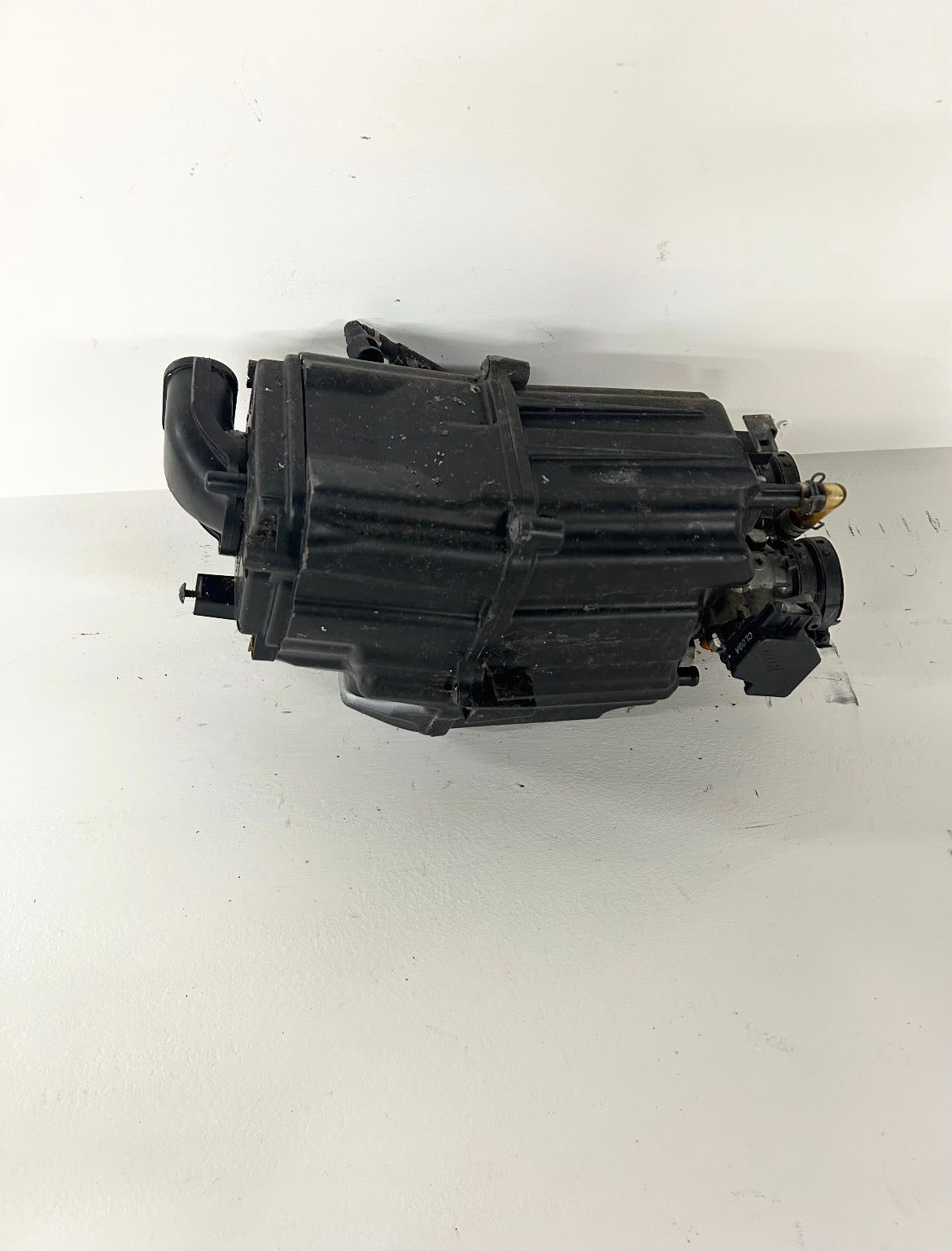 2013 2014 2015 Honda CBR500R throttle body + air box airbox ( GM ID# 001601 )