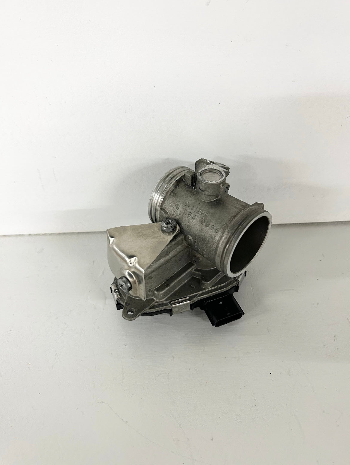 2018 2019 2020 KTM Duke 390 throttle body ( 001152 )