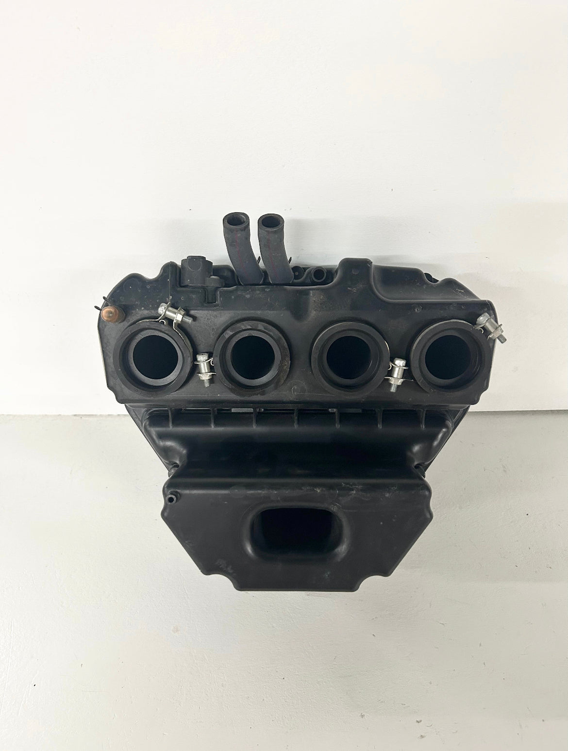 2009 2010 2011 2012 2013 2014 2015 2016 Yamaha FZ6R Air cleaner box (GM ID# 001330 )
