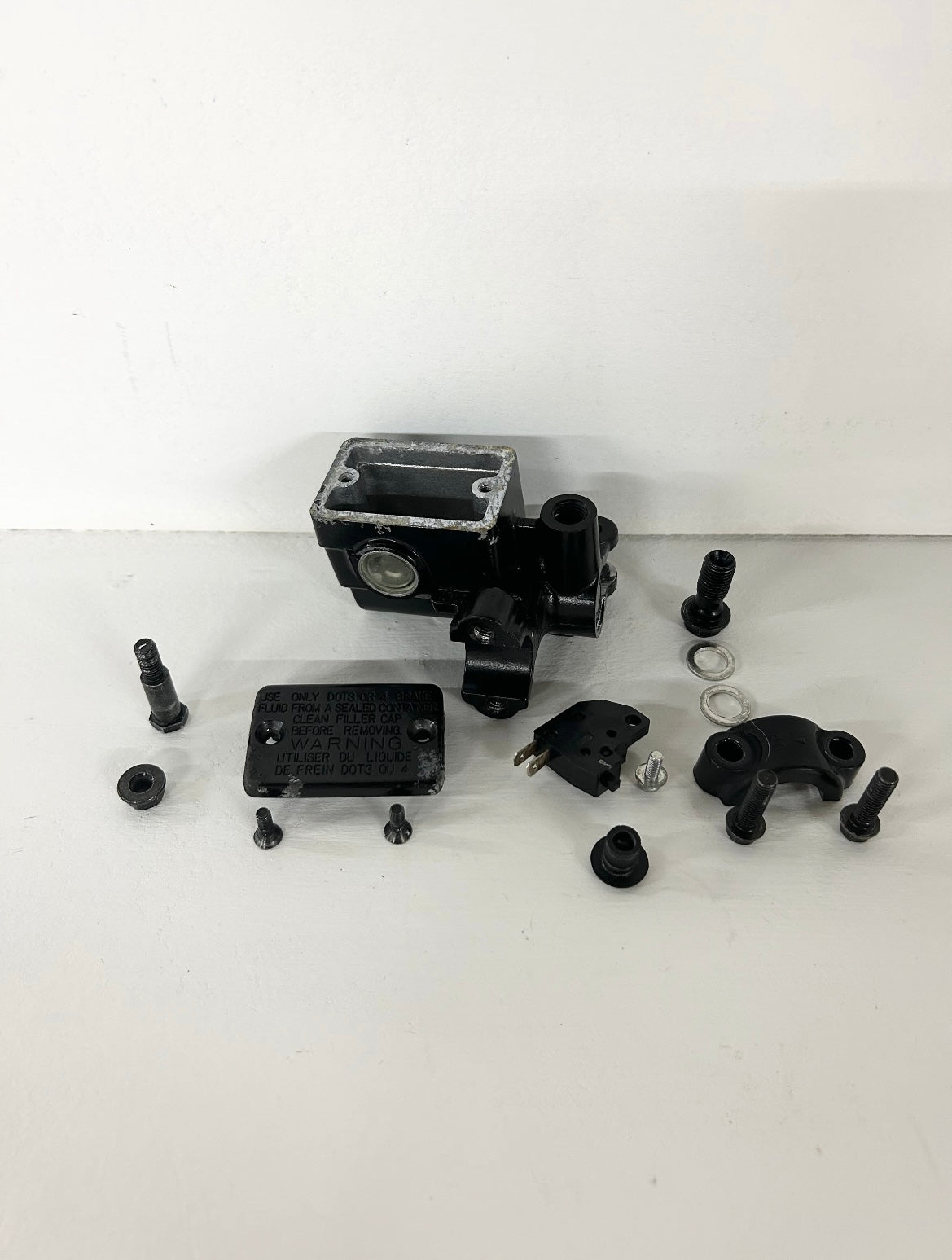2013 2014 2015 2016 2017 Kawasaki ninja 300 front brake master 43015-0110 ( 001078 )
