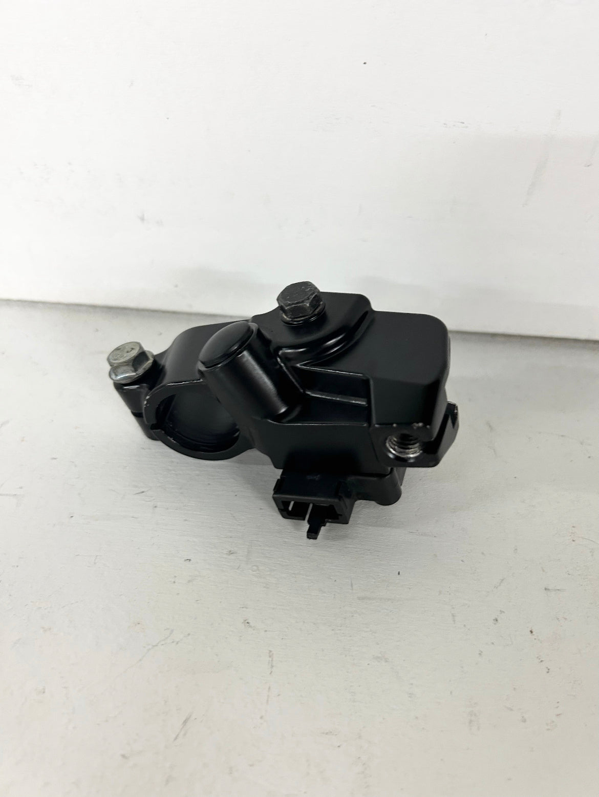 2013 2014 2015 2016 2017 Kawasaki Ninja 300 clutch mount perch bracket (GM ID# 001487 )