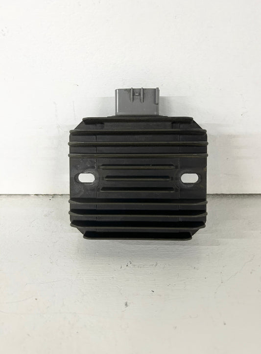 2013 2014 2015 2016 2017 Kawasaki Ninja 300 rectifier voltage regulator (GM ID# 001346 )