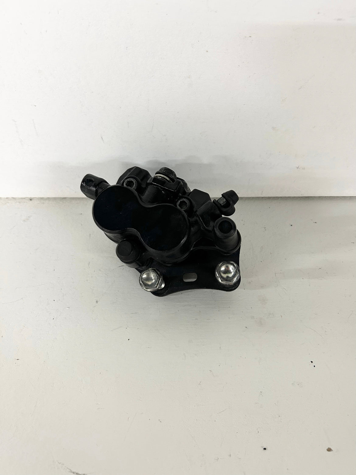2013 2014 2015 2016 2017 Kawasaki Ninja 300 front brake caliper (GM ID# 001516 )