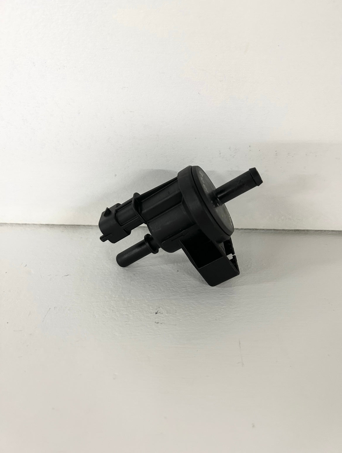 2017 2018 2019 2020 2021 2022 KTM Duke 390 fuel vent valve 90607030000 ( 001096 )