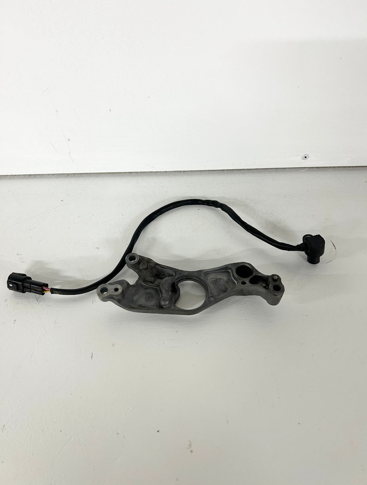 2013 2014 2015 2016 2017 Kawasaki Ninja 300 front sprocket speedo sensor(GM ID# 001372 )