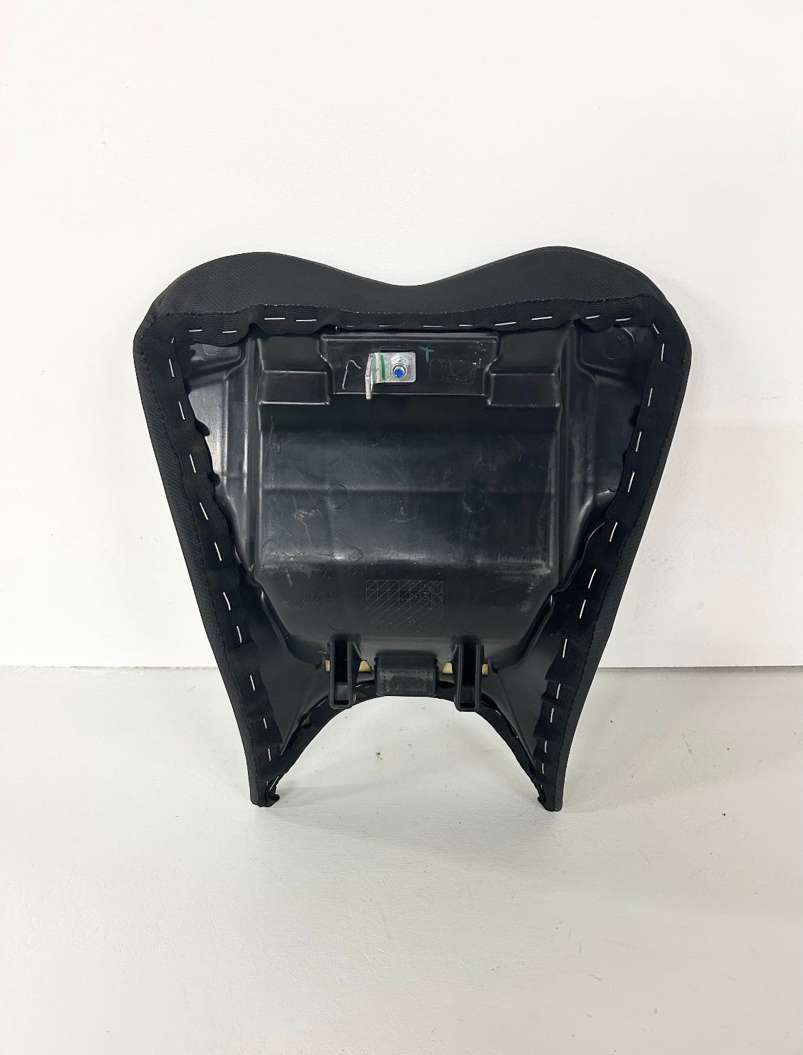 2018 2019 2020 2021 2022 Kawasaki Ninja 400 z400 rider driver seat ( 001164 )