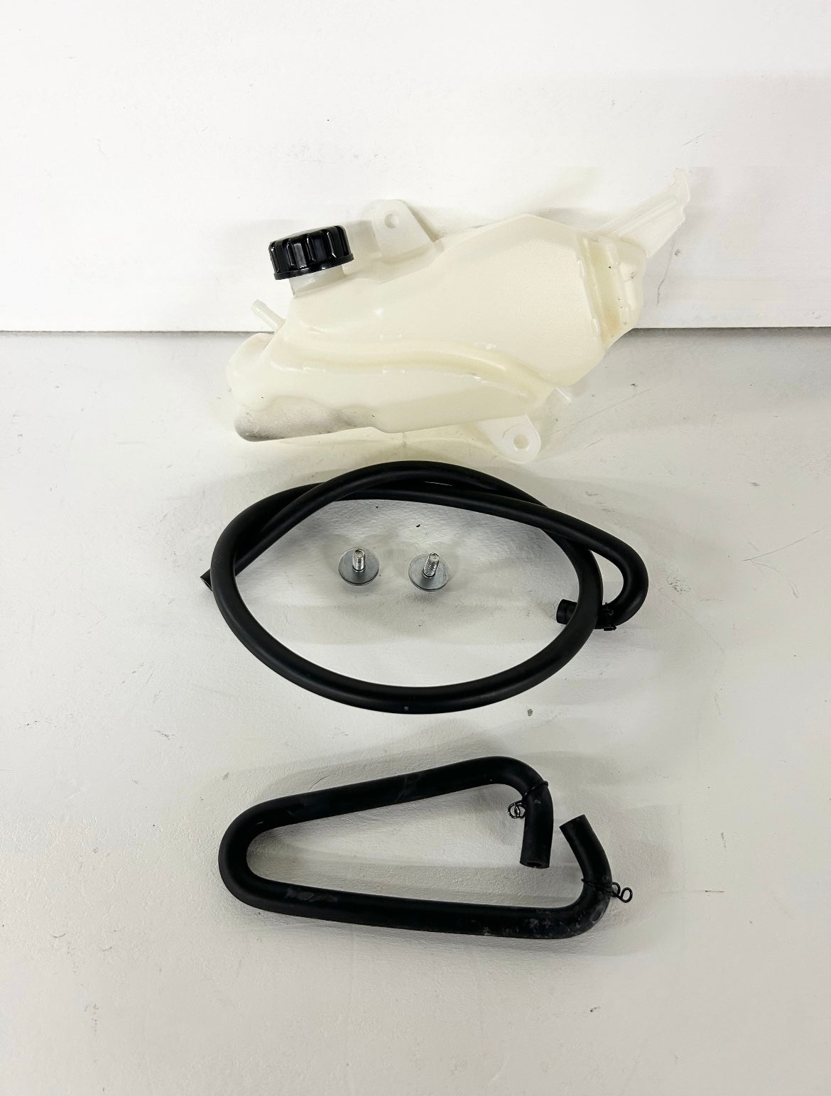 2018 2019 2020 2021 2022 Kawasaki z400 coolant reservoir ( 001196 )