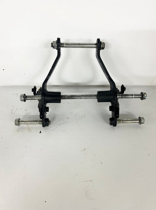 2015 2016 2017 2018 2019 2020 2021 2022 Honda CBR300R CBR 300 R motor mounts (GM ID# 001653 )