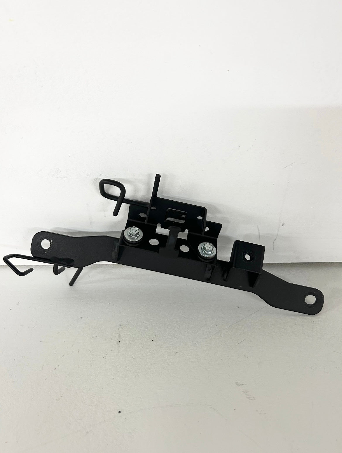 2018 2019 2020 2021 Kawasaki z400 ABS center frame fitting mount bracket ( 001169 )