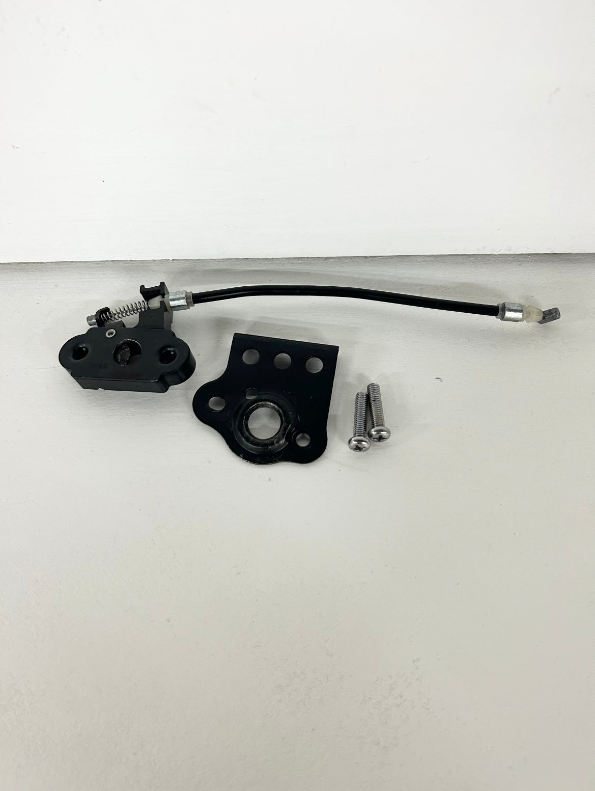 2018 2019 2020 2021 2022 Kawasaki ninja 400 z400 rear passenger seat latch lock assembly (GM ID# 001243 )