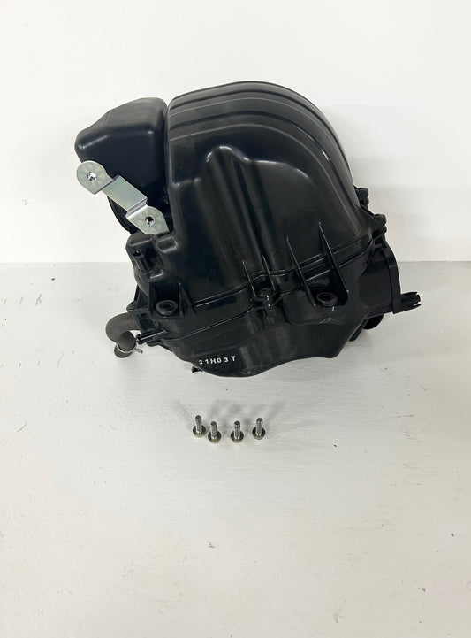 2015 2016 2017 2018 2019 2020 2021 2022 Honda CBR300R CBR 300 R AirBox Air Box (GM ID# 001652 )