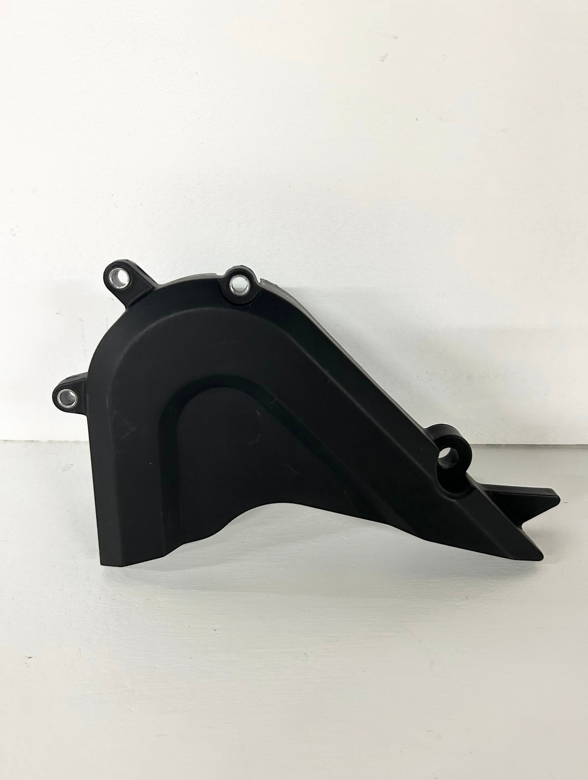 2017 2018 2019 2020 2021 2022 KTM Duke 390 front sprocket guard 90230060002 ( 001093 )
