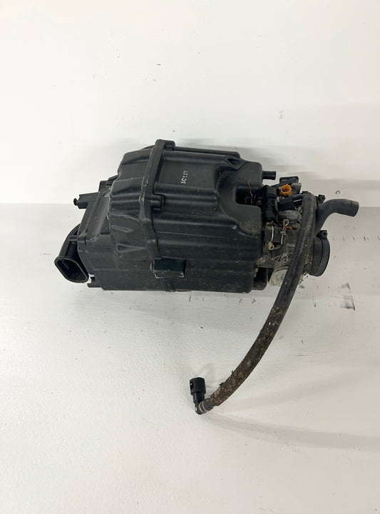 2013 2014 2015 Honda CBR500R throttle body + air box airbox ( GM ID# 001601 )