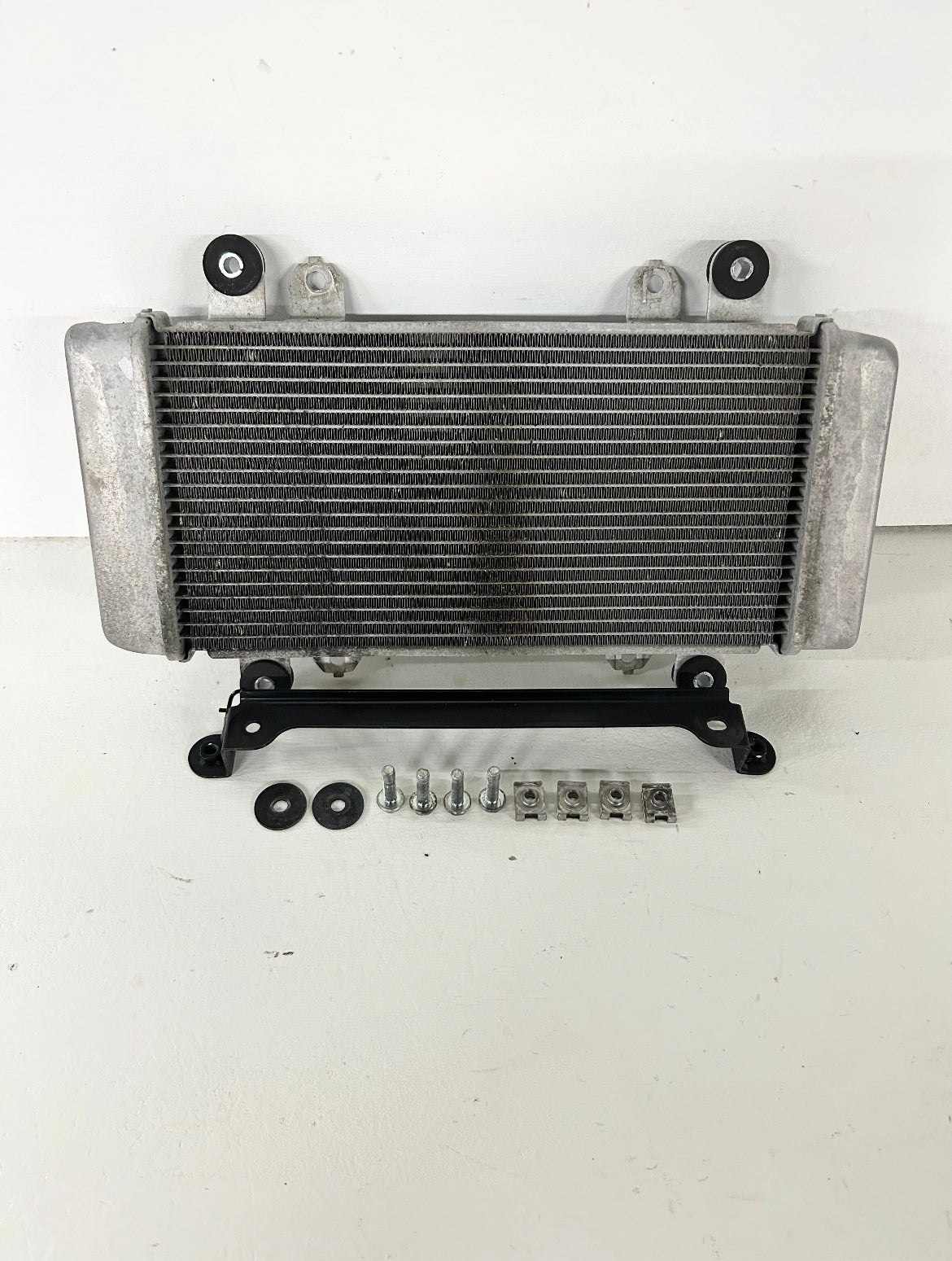2013 2014 2015 2016 2017 Kawasaki Ninja 300 radiator (GM ID# 001513 )