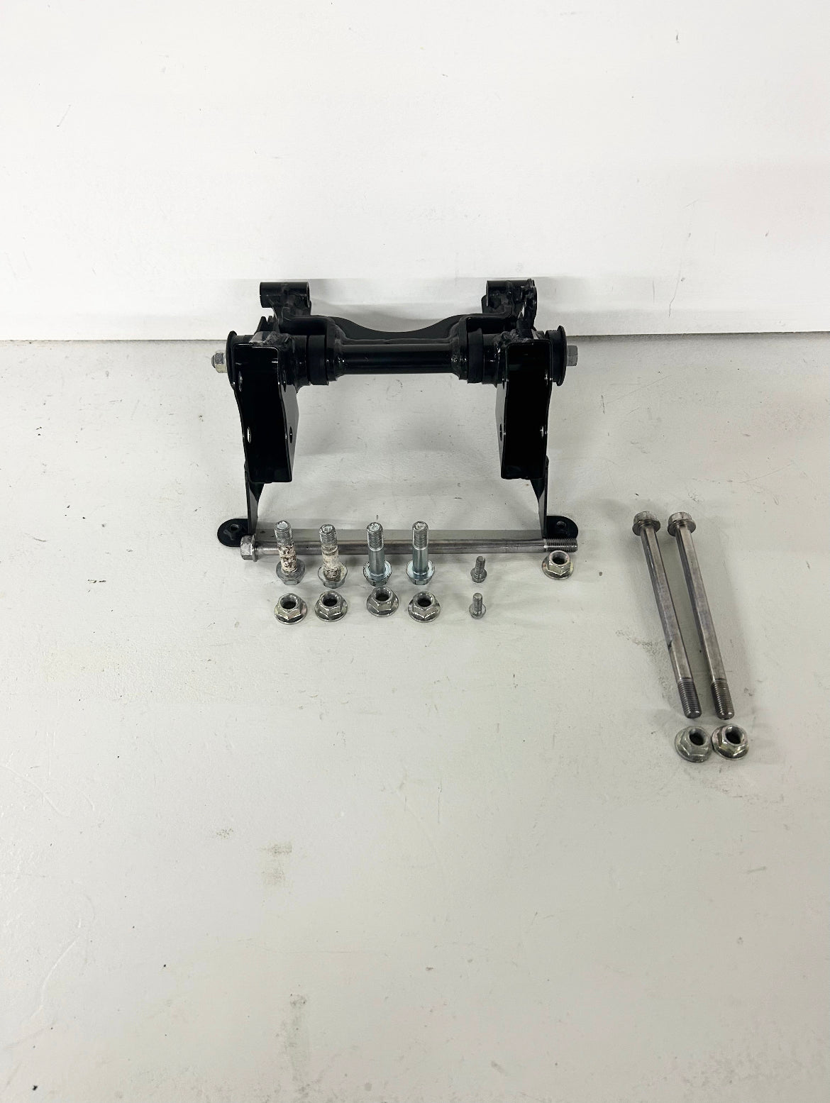 2013 2014 2015 2016 2017 Kawasaki Ninja 300 motor mounts bracket (GM ID# 001489 )