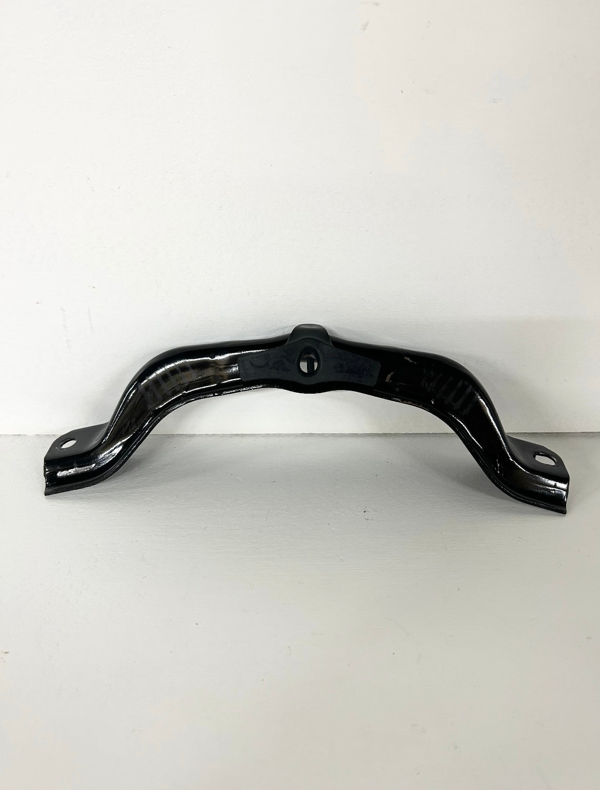 2017 2018 2019 2020 2021 2022 KTM Duke 390 seat bracket 93003002030 ( 001097 )