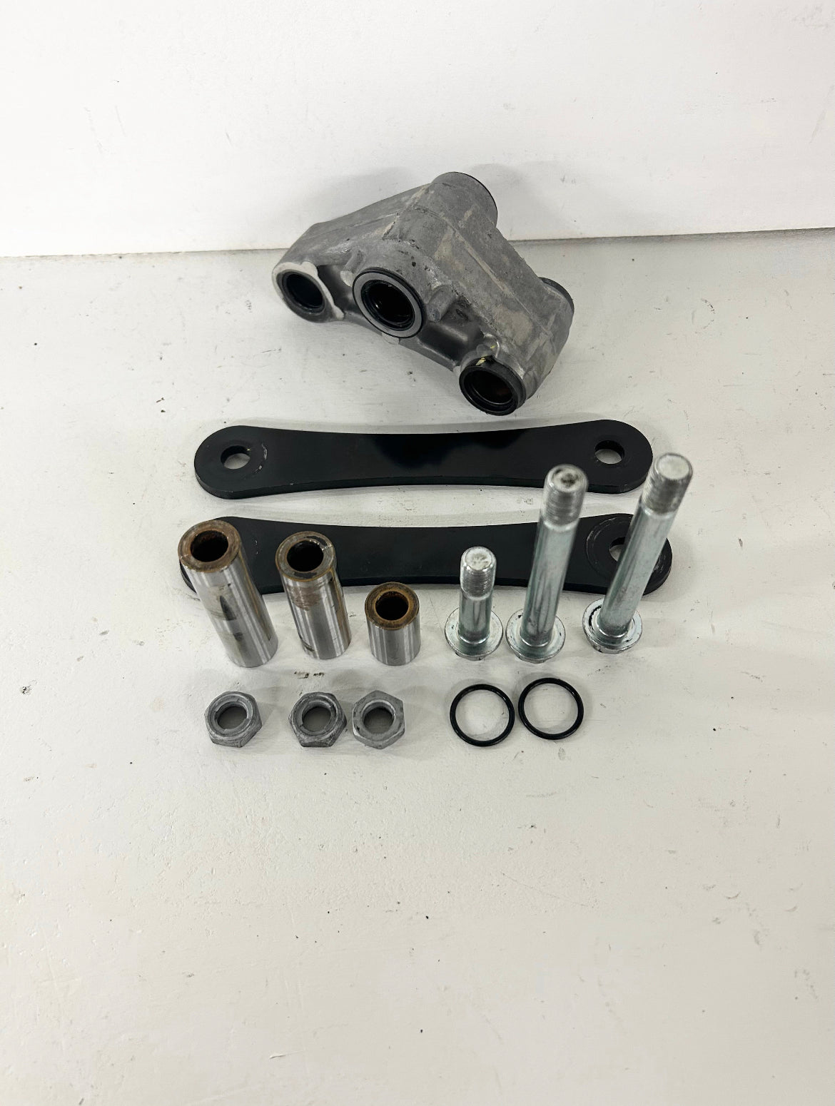 2013 2014 2015 2016 2017 Kawasaki Ninja 300 swing arm swingarm linkage (GM ID# 001490 )
