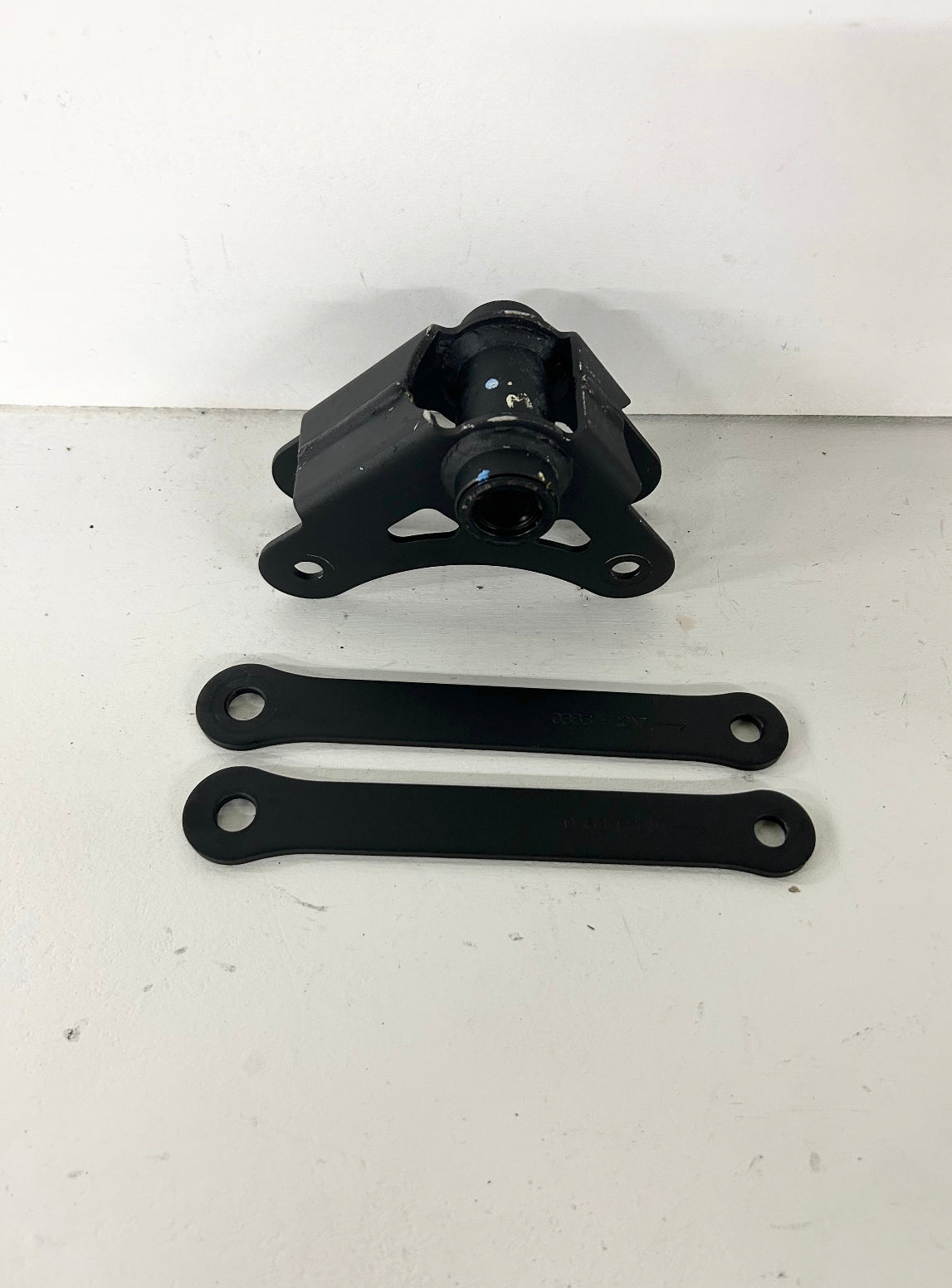 2018 2019 2020 2021 2022 Kawasaki Ninja 400 Z400 rear dogbone swing arm shock linkage (GM ID# 001469 )