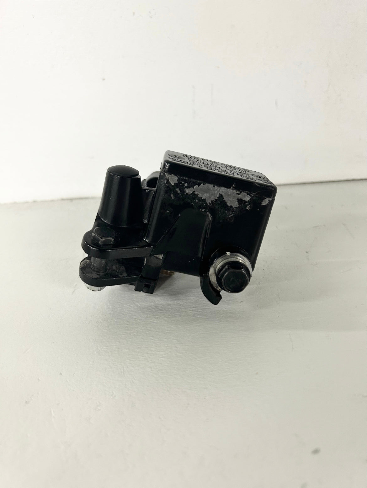 2013 2014 2015 2016 2017 Kawasaki Ninja 300 front brake master cylinder (GM ID# 001497 )