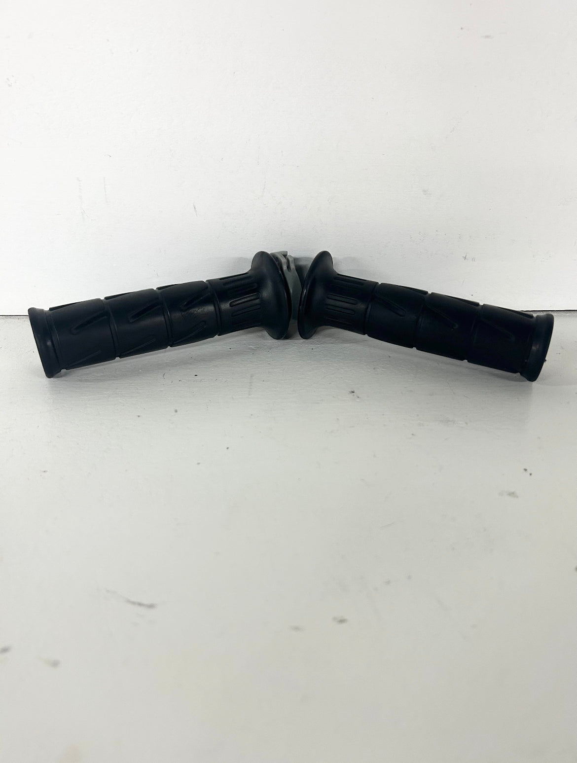 2018 2019 2020 2021 2022 Kawasaki Ninja 400 Z400 Grips (GM ID# 001415 )