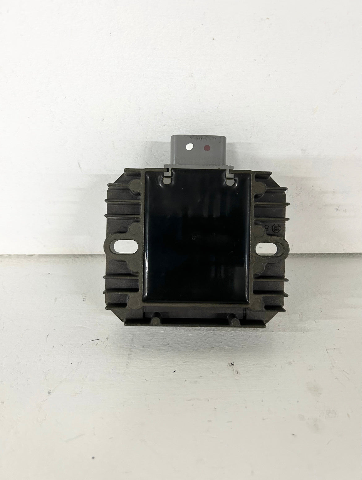 2013 2014 2015 2016 2017 Kawasaki Ninja 300 rectifier voltage regulator (GM ID# 001502 )