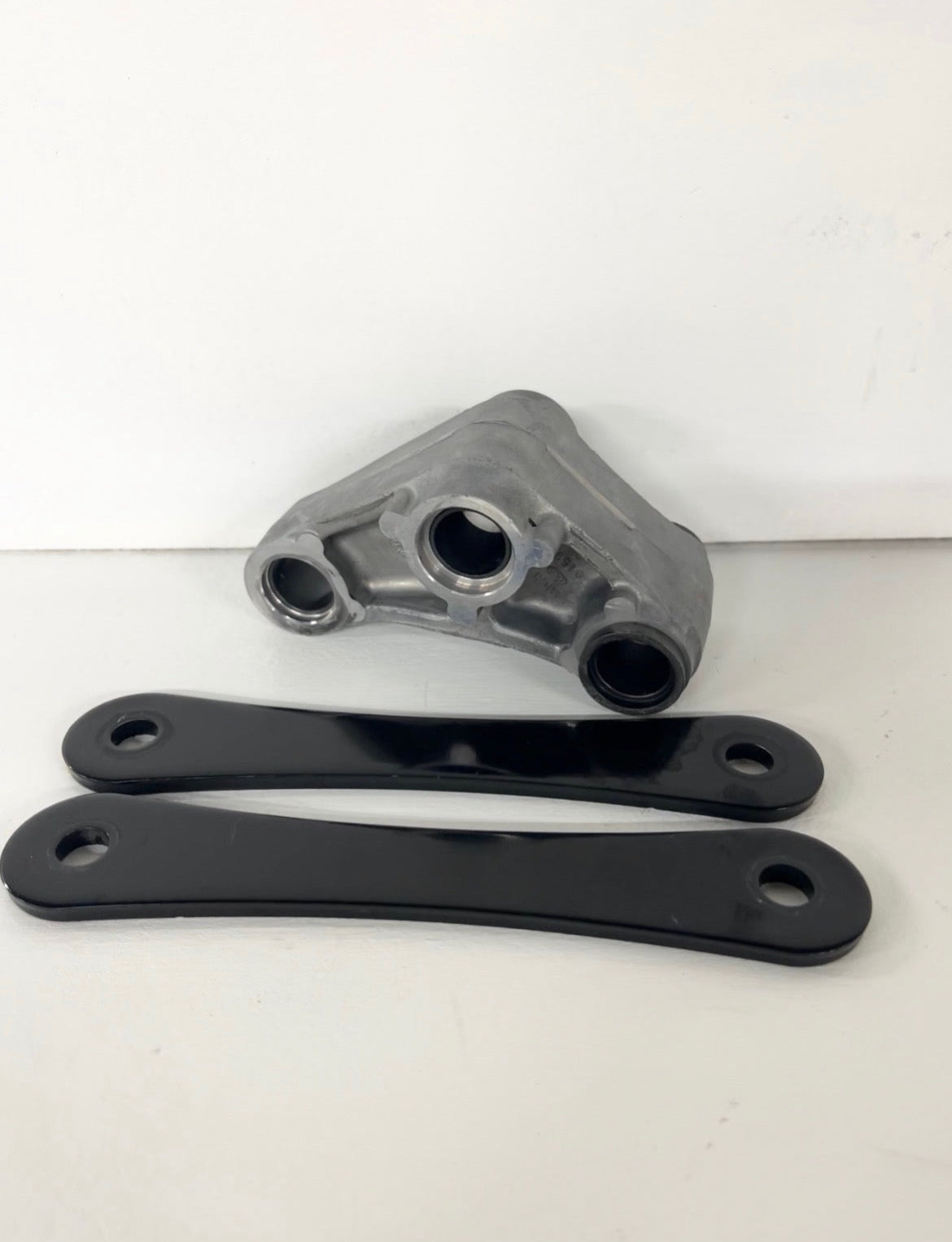 2013 2014 2015 2016 2017 Kawasaki ninja 300 swing arm linkage 39007-0355 ( 001068 )