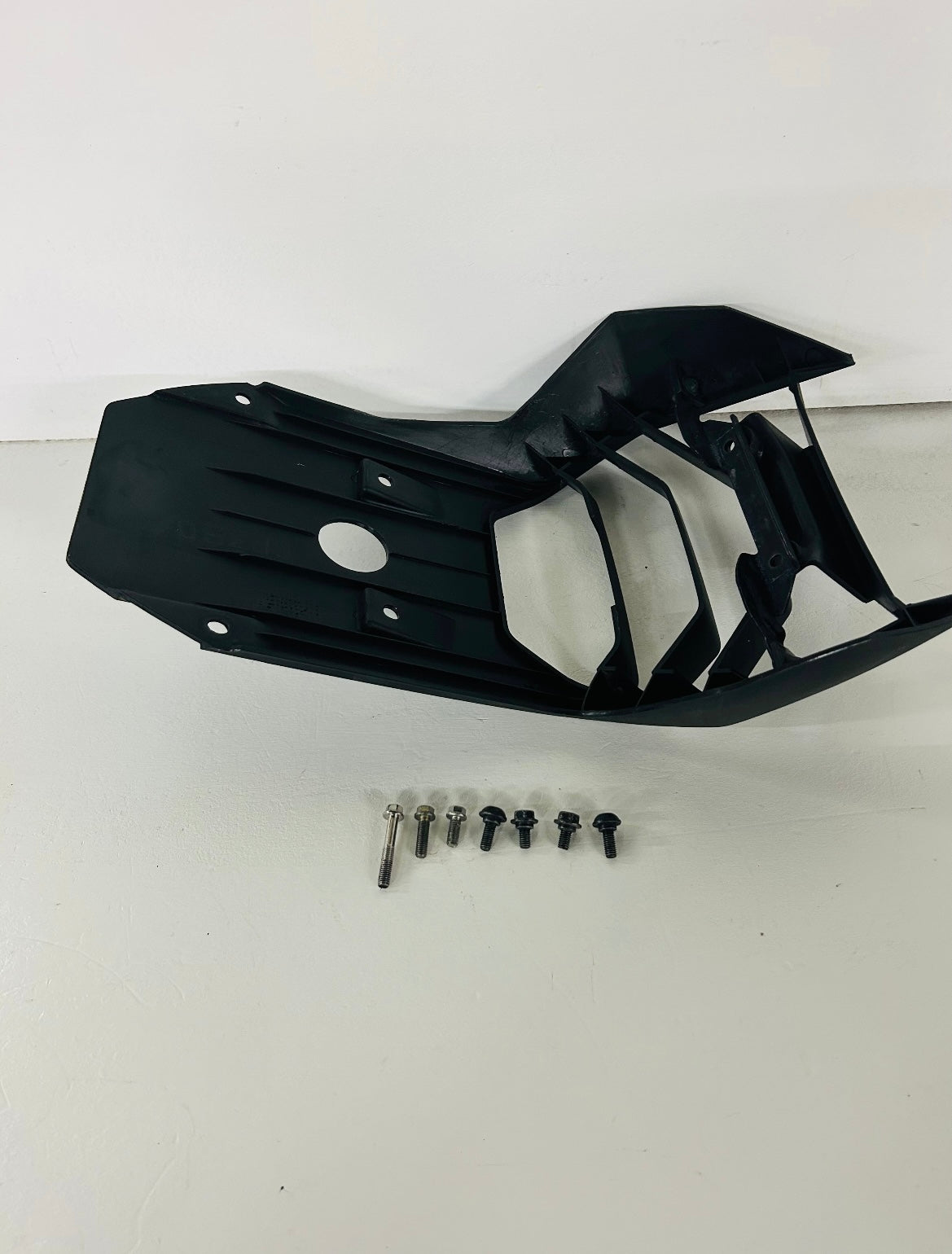 2017 2018 2019 2020 KTM Duke 390 skid plate engine motor guard plastic grill ( 001122 )