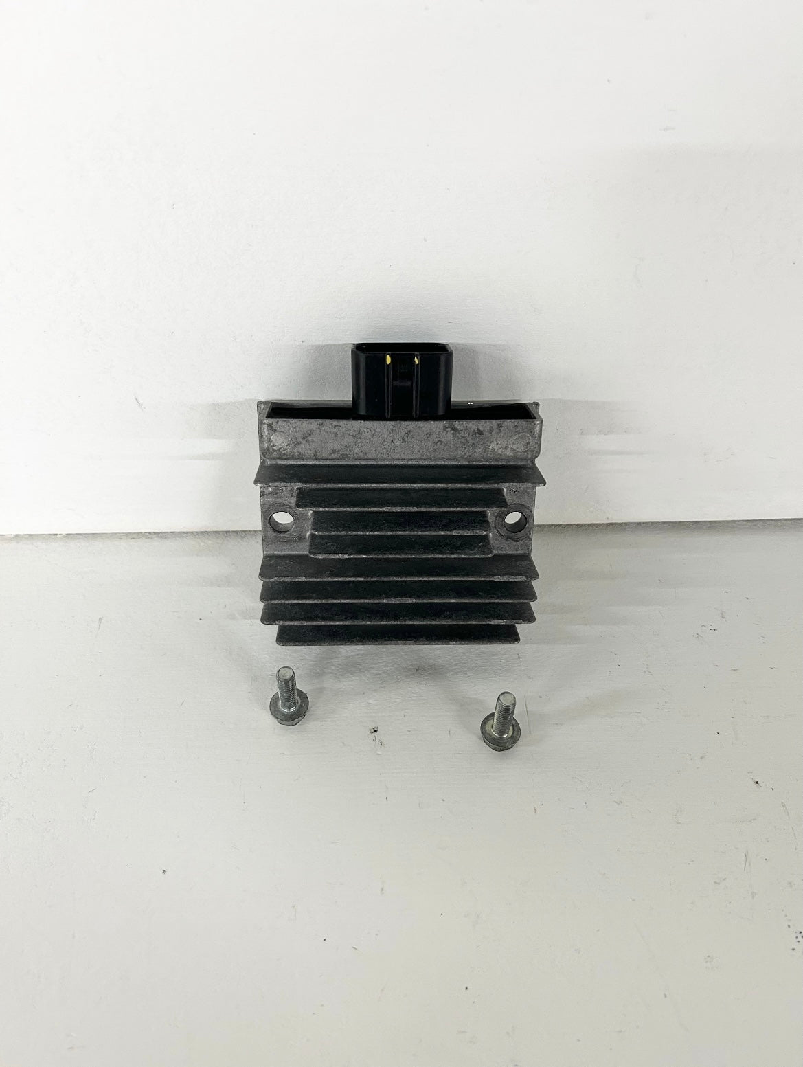 2018 2019 2020 2021 2022 2023 Kawasaki Ninja 400 z400 rectifier voltage regulator (GM ID# 001223 )