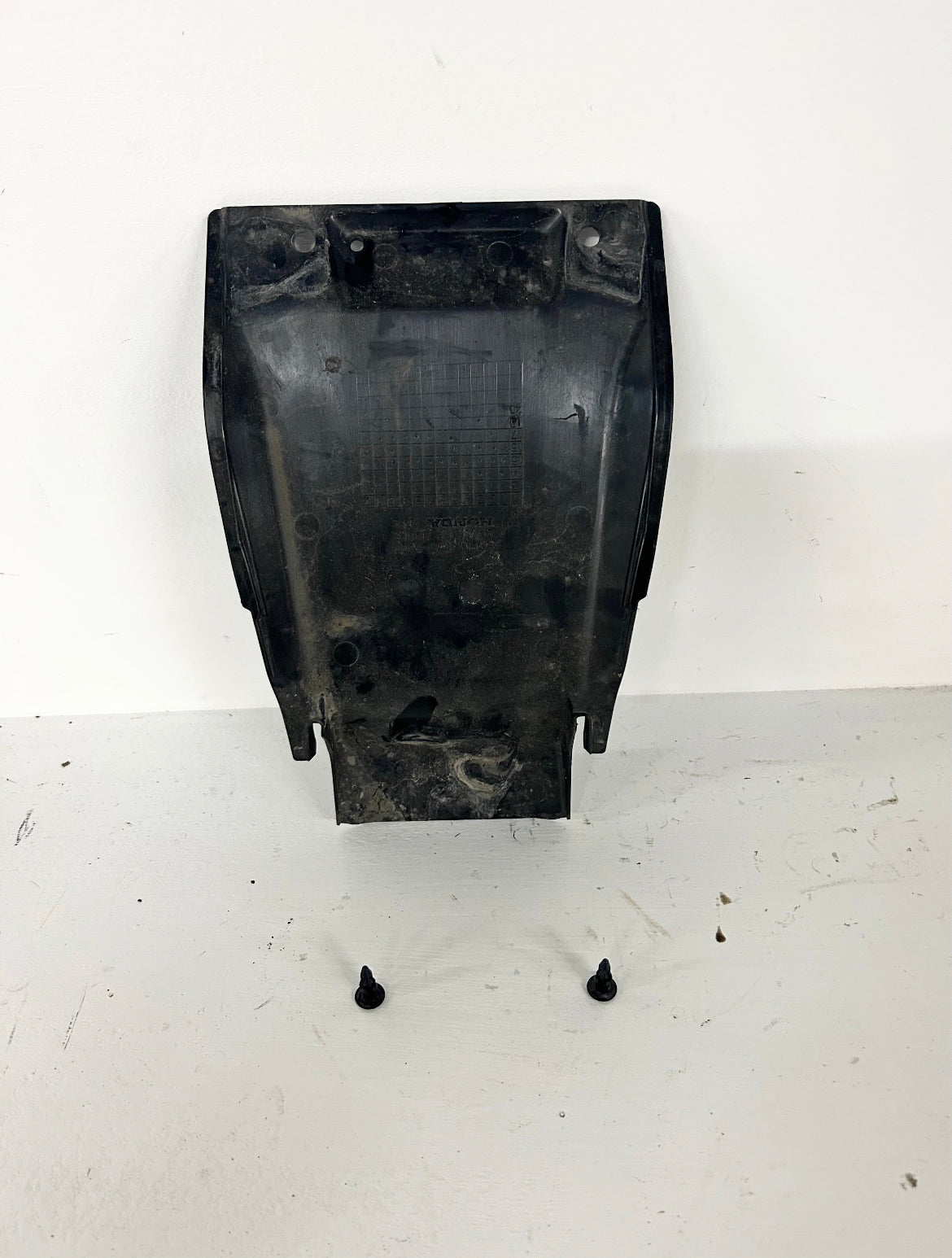 2015 2016 2017 2018 2019 2020 2021 2022 Honda CBR300R CBF 300 R rear undertail trim piece (GM ID# 001665 )