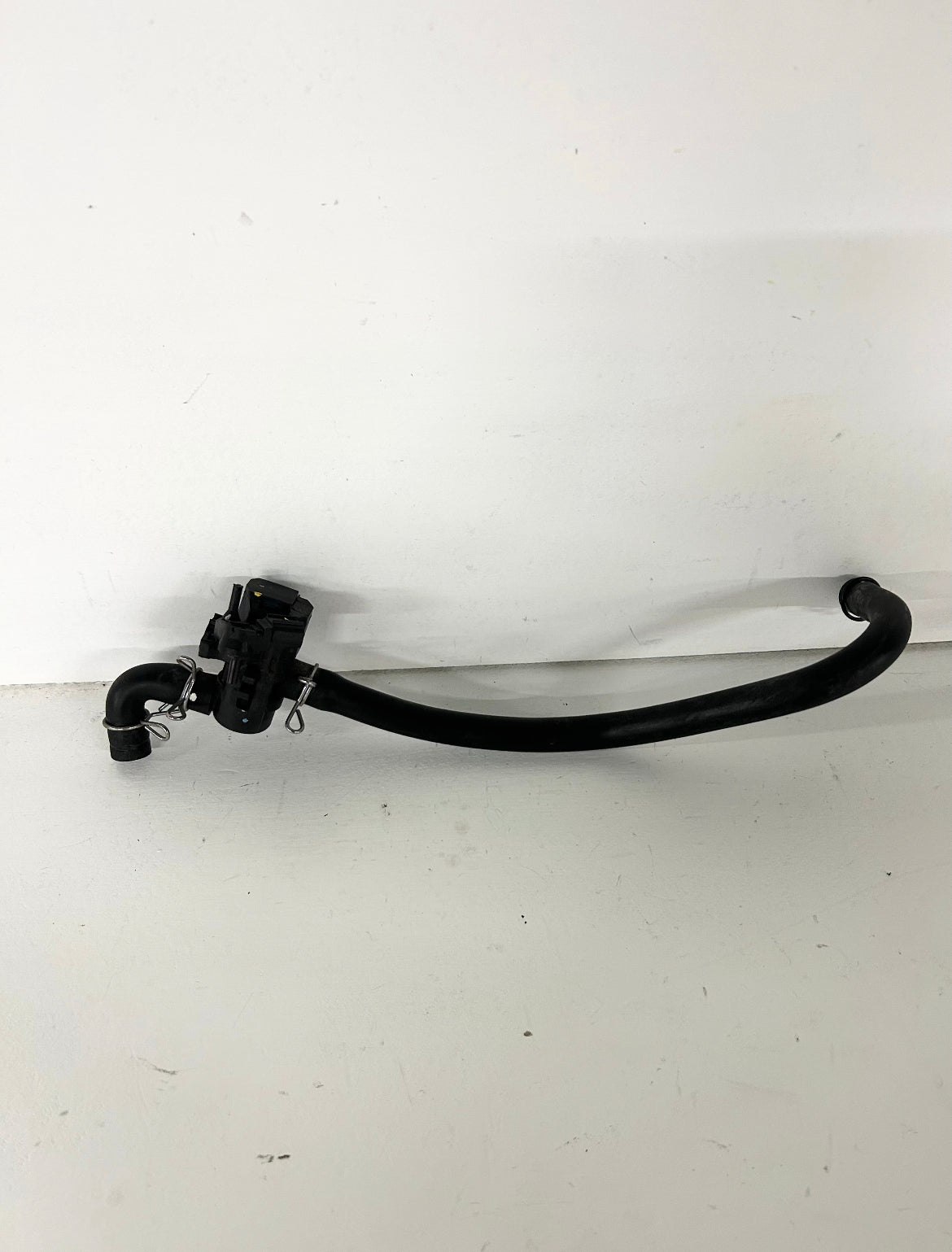 2013 2014 2015 2016 2017 Kawasaki Ninja 300 Air sensor Evap valve vacuum switch (GM ID# 001510 )