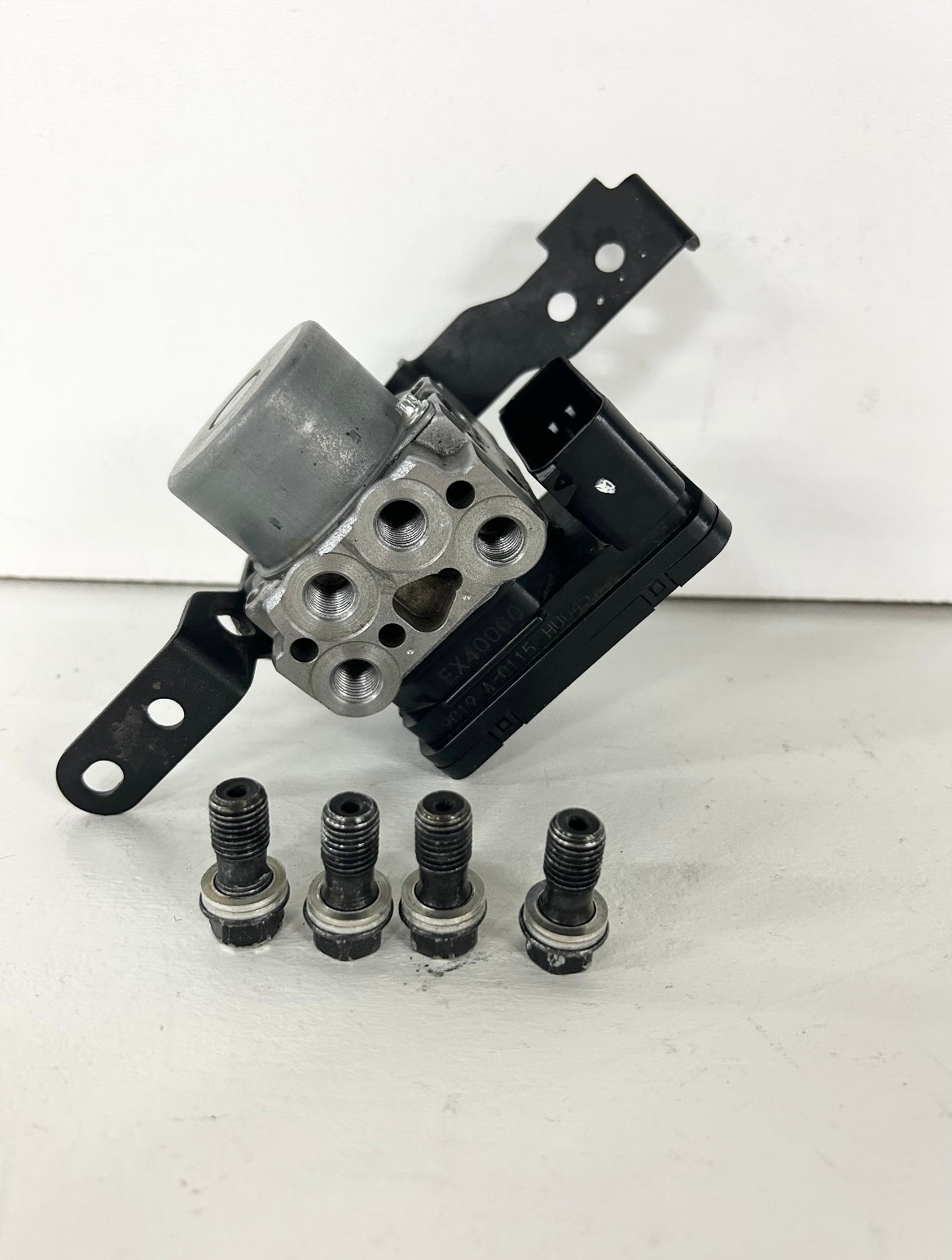 2018 2019 2020 2021 2022 Kawasaki ninja 400 z400 ABS brake module pump (GM ID# 001251 )